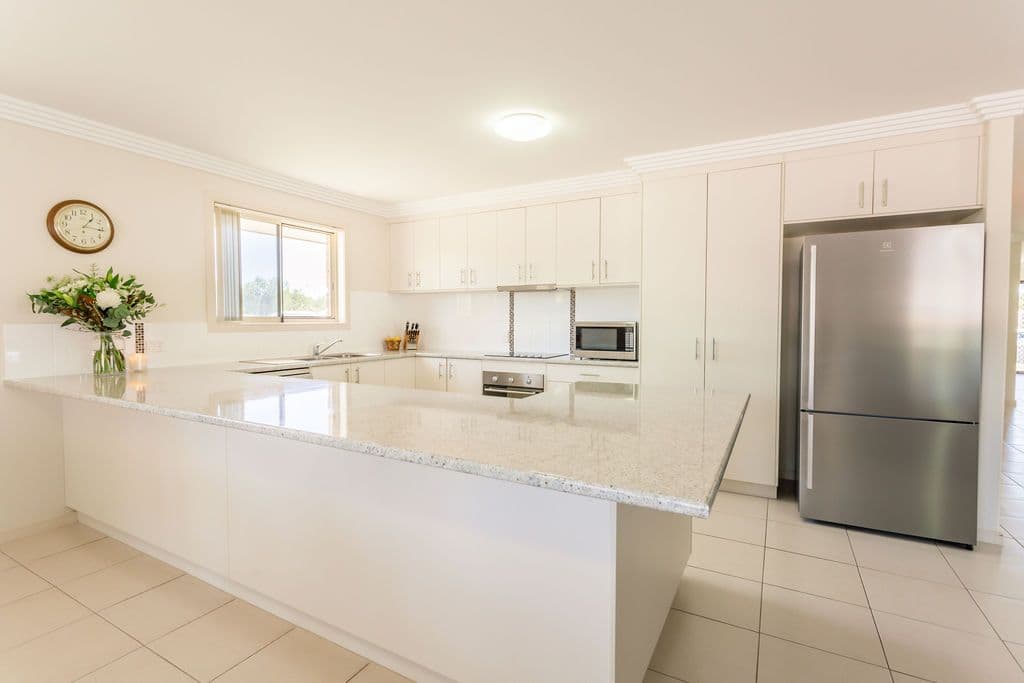 14 Birch Drive, Emerald QLD 4720, Emerald - Thumbnail 6