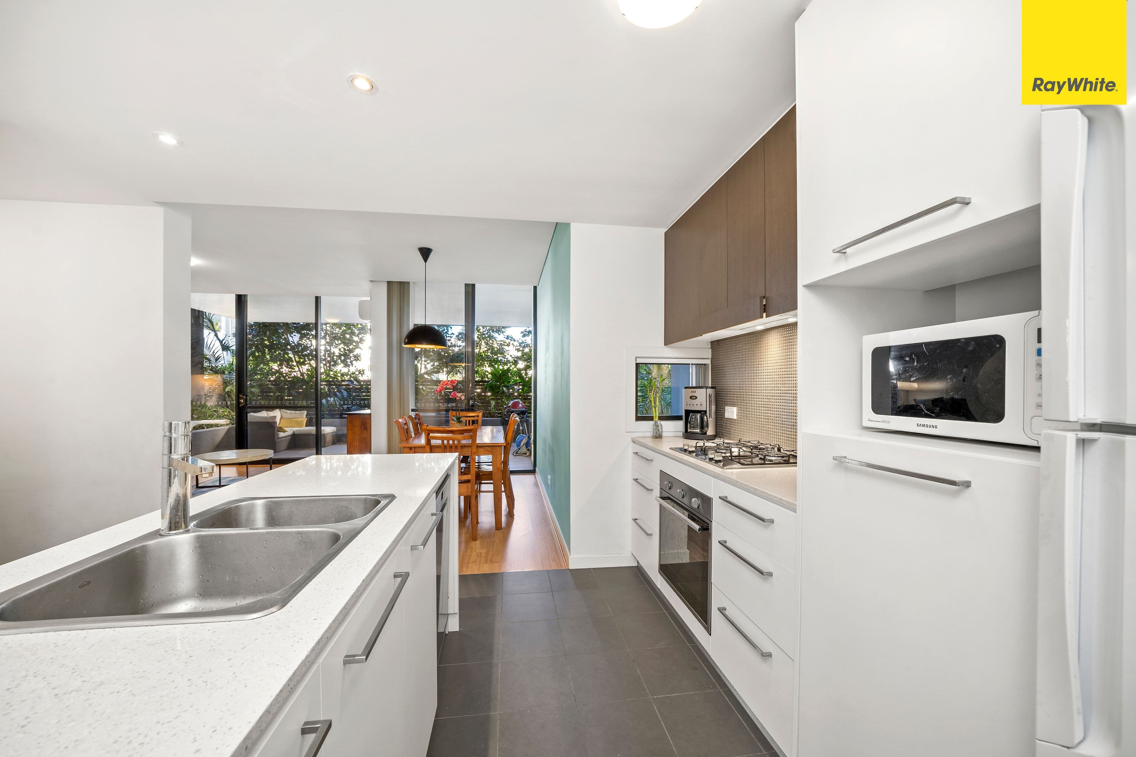 3 Sunbeam Street, Campsie NSW 2194, Campsie - Thumbnail 2
