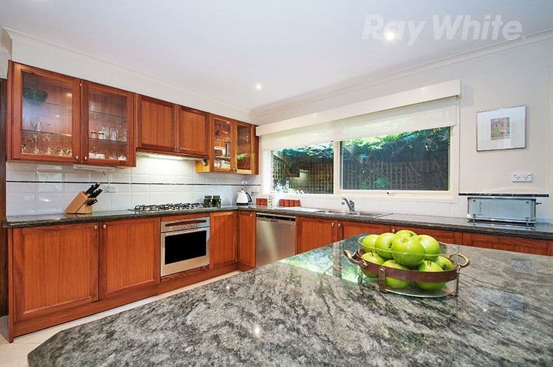 4 WINDSONG PASS, Chirnside Park VIC 3116, Chirnside Park - Thumbnail 2