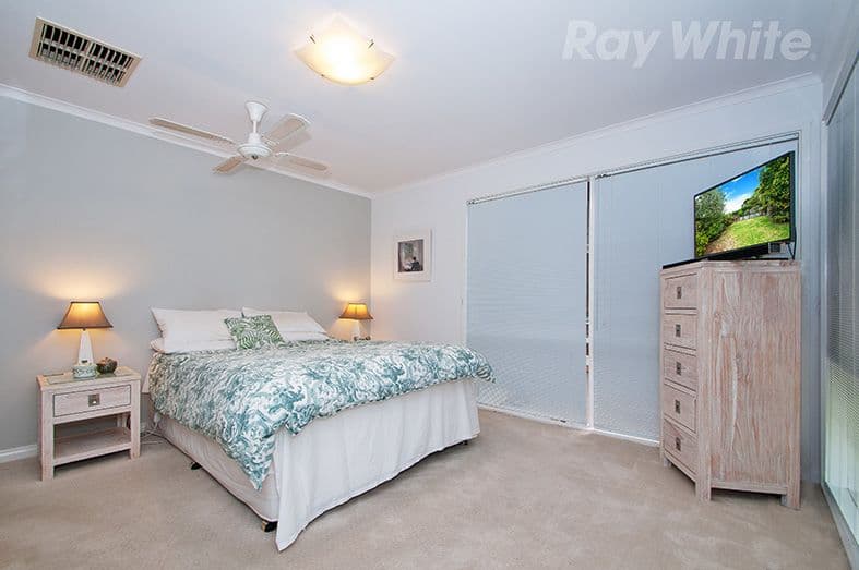 4 WINDSONG PASS, Chirnside Park VIC 3116, Chirnside Park - Thumbnail 5