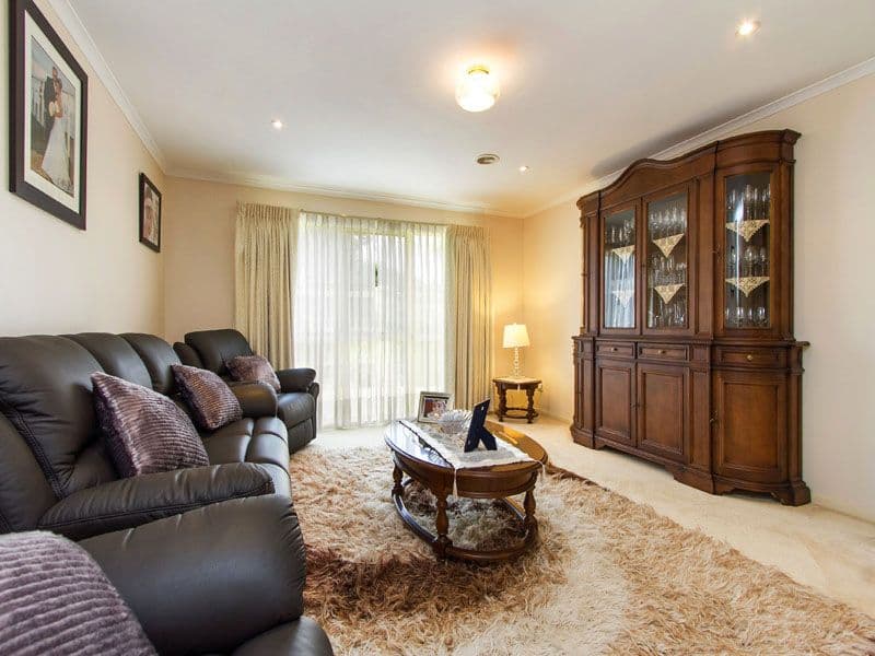 1 Howard Road, DINGLEY VILLAGE VIC 3172, Dingley Village - Thumbnail 2