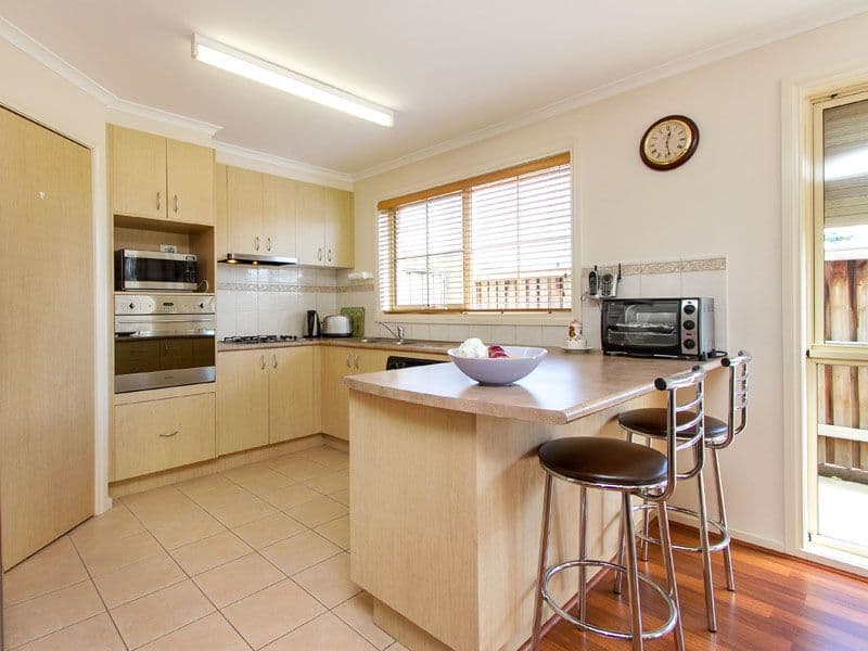1 Howard Road, DINGLEY VILLAGE VIC 3172, Dingley Village - Thumbnail 5