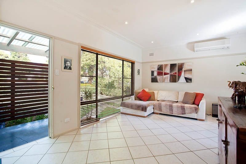 25a Bullecourt Avenue, ENGADINE NSW 2233, Engadine - Thumbnail 2