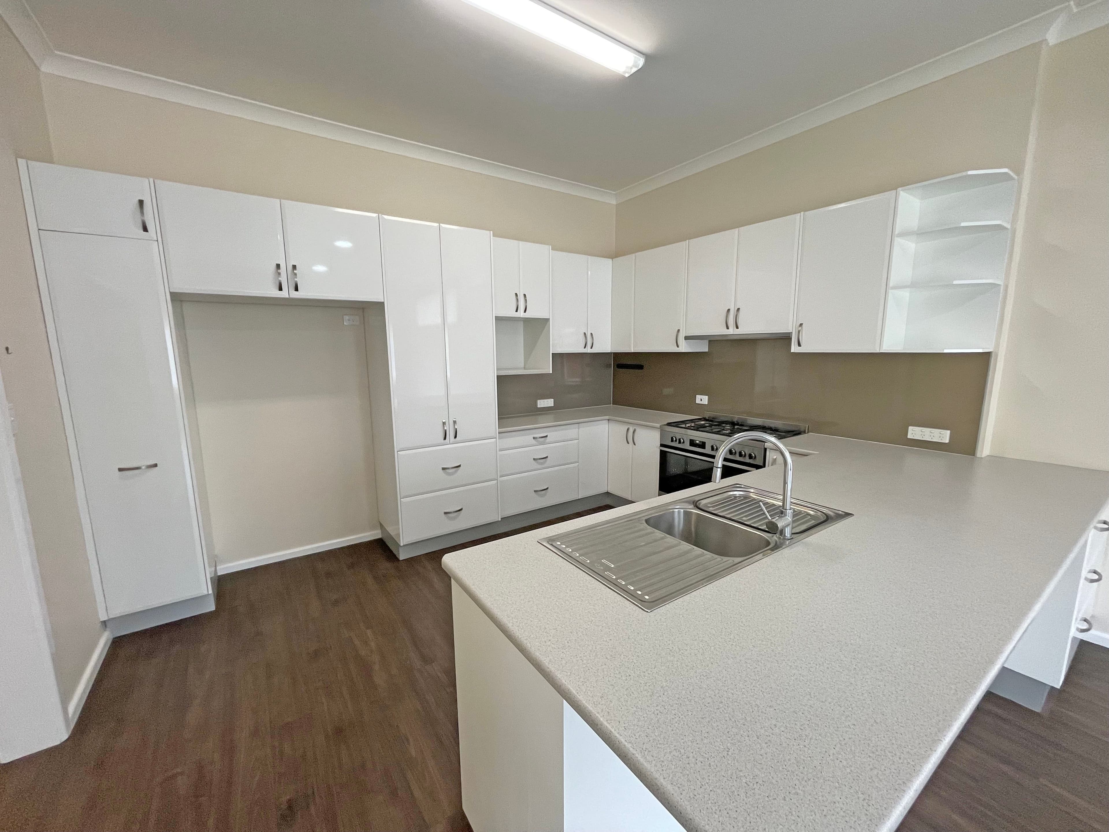 12 Charlotte Street, Dubbo NSW 2830, Dubbo - Thumbnail 3