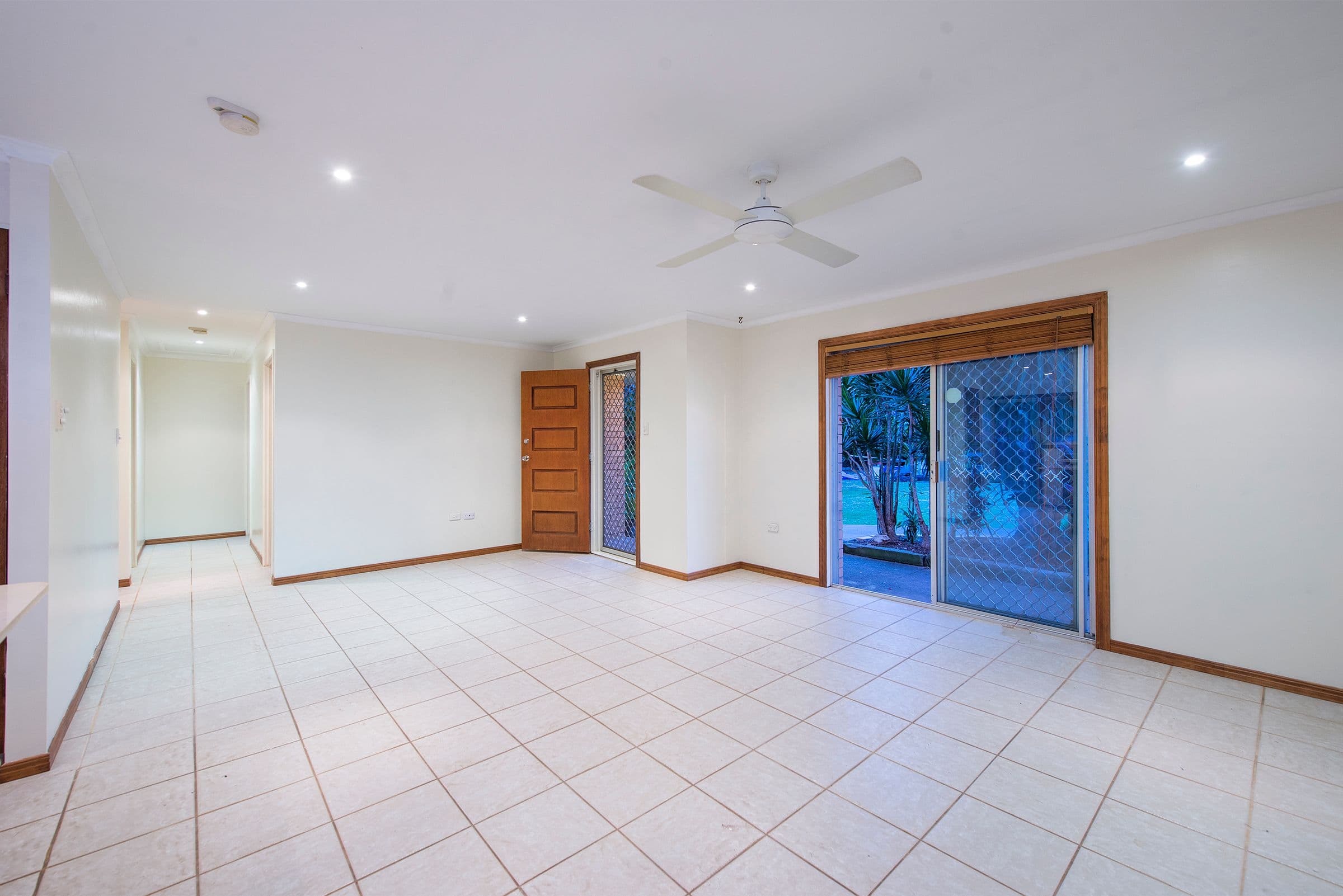 13 Willowie Crescent, Eagleby QLD 4207, Eagleby - Thumbnail 4