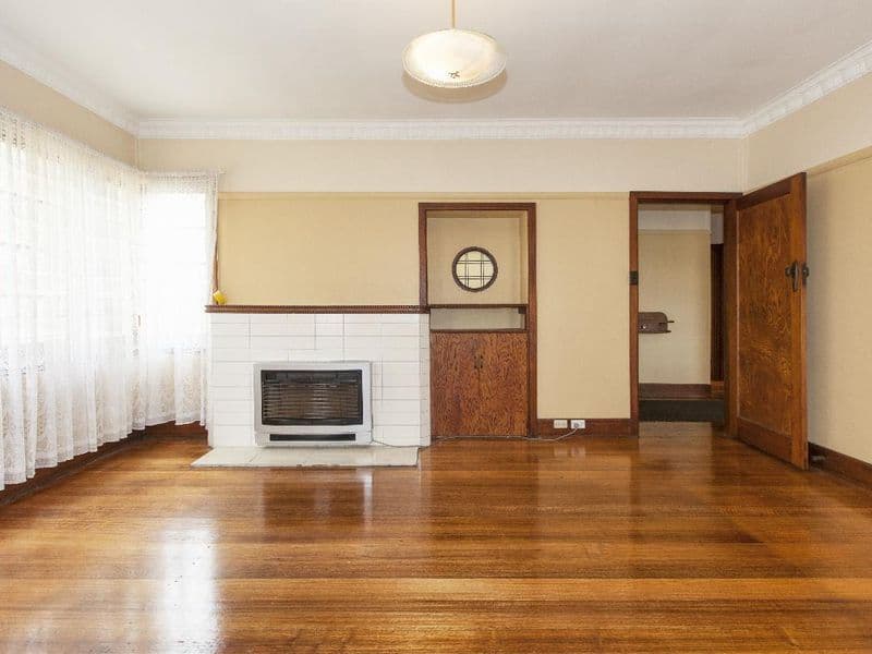 10 Baird Street, Ararat VIC 3377, Ararat - Thumbnail 2
