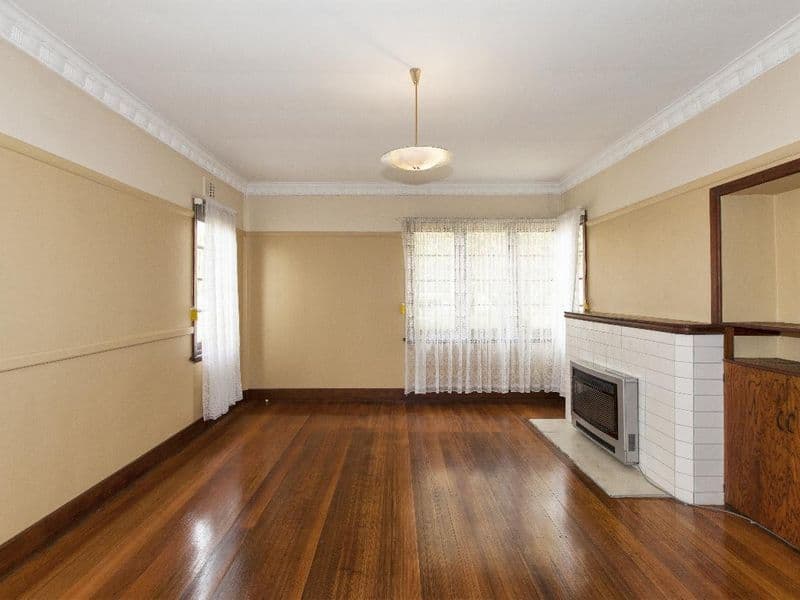 10 Baird Street, Ararat VIC 3377, Ararat - Thumbnail 3