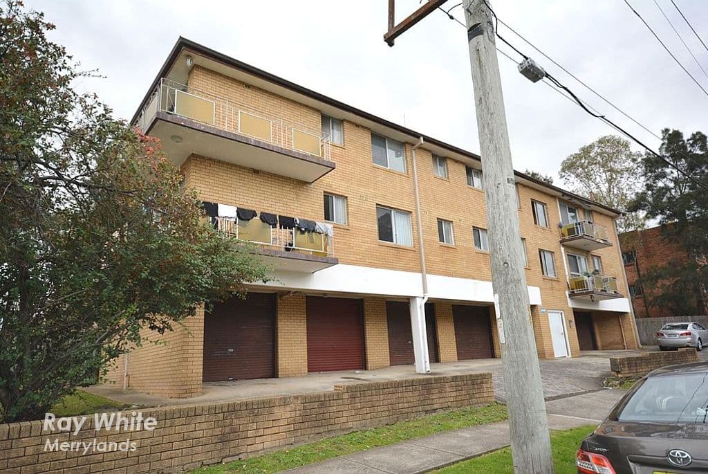 33 Manchester Street, Merrylands NSW 2160, Merrylands - Thumbnail 2