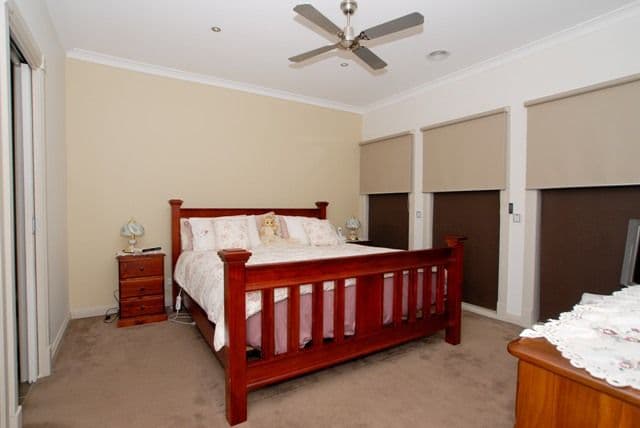 11 Treeside Drive, TARNEIT VIC 3029, Tarneit - Thumbnail 5