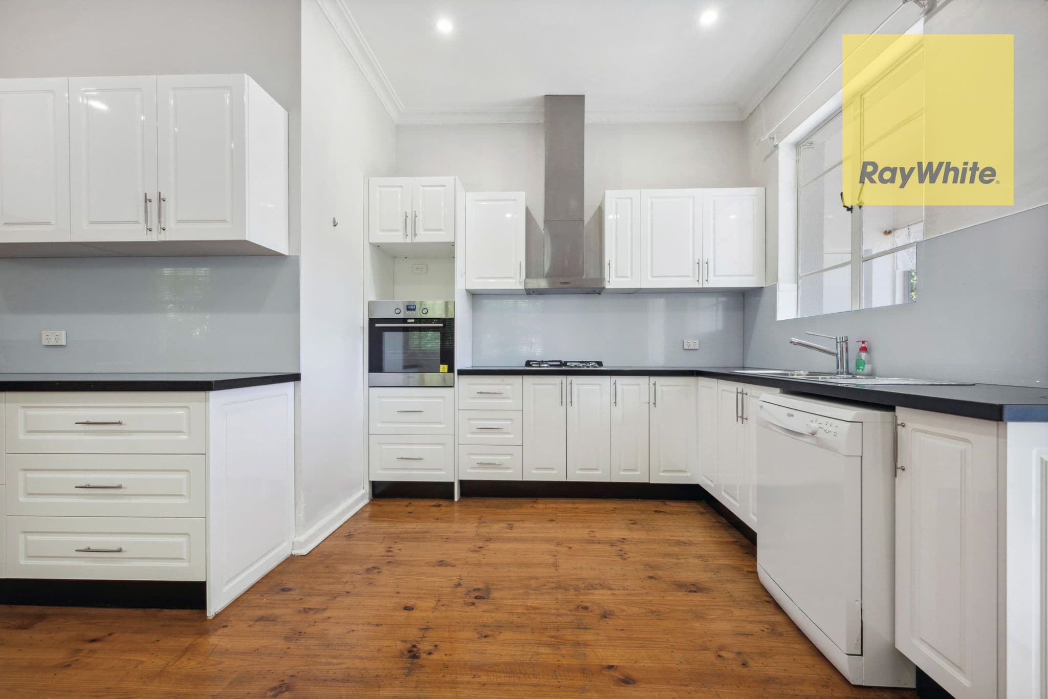 61 Kinghorne Street, Goulburn NSW 2580, Goulburn - Thumbnail 2
