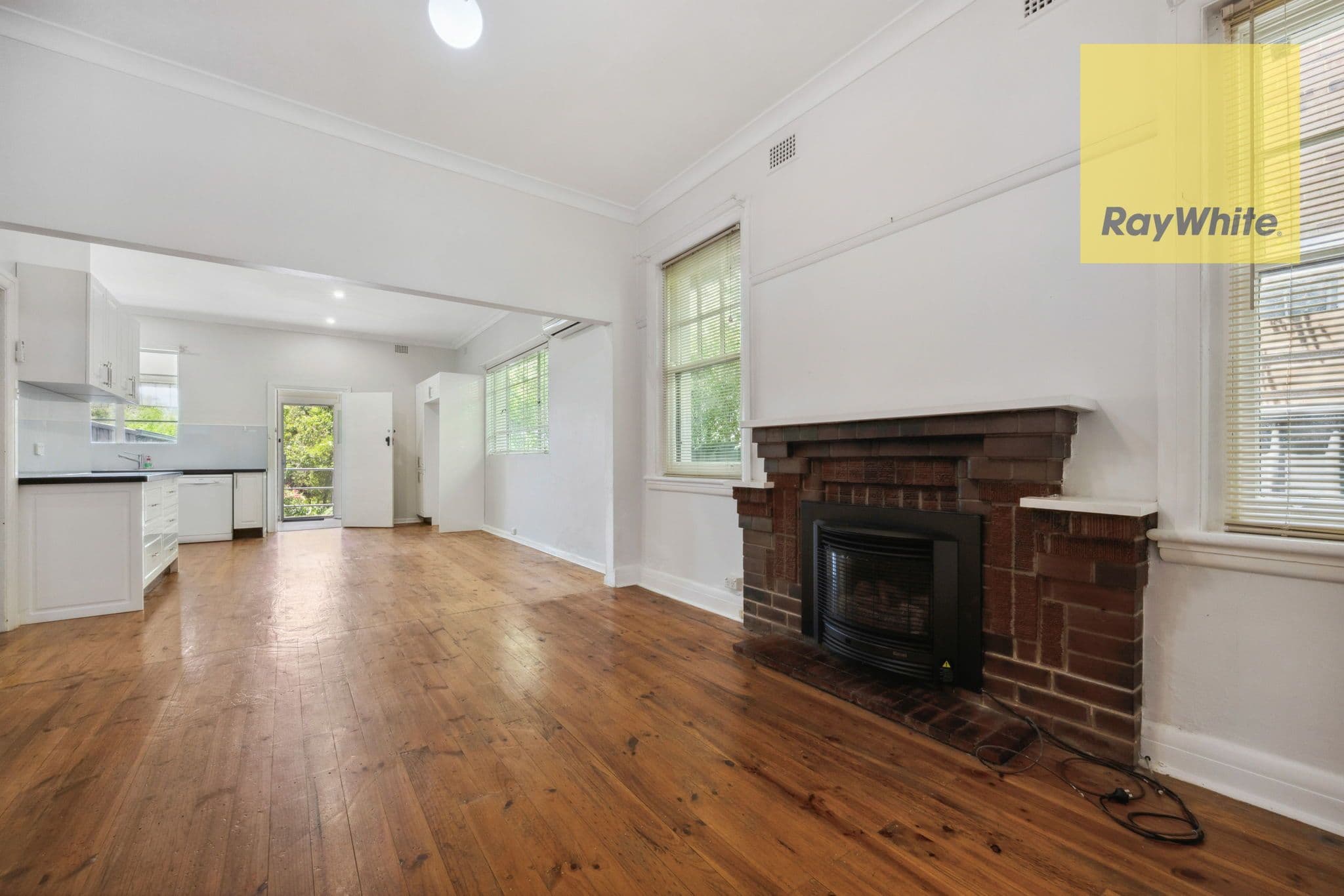 61 Kinghorne Street, Goulburn NSW 2580, Goulburn - Thumbnail 4