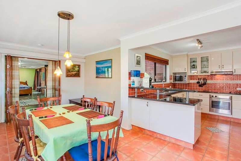 66 Christine Avenue, Burleigh Waters QLD 4220, Burleigh Waters - Thumbnail 4