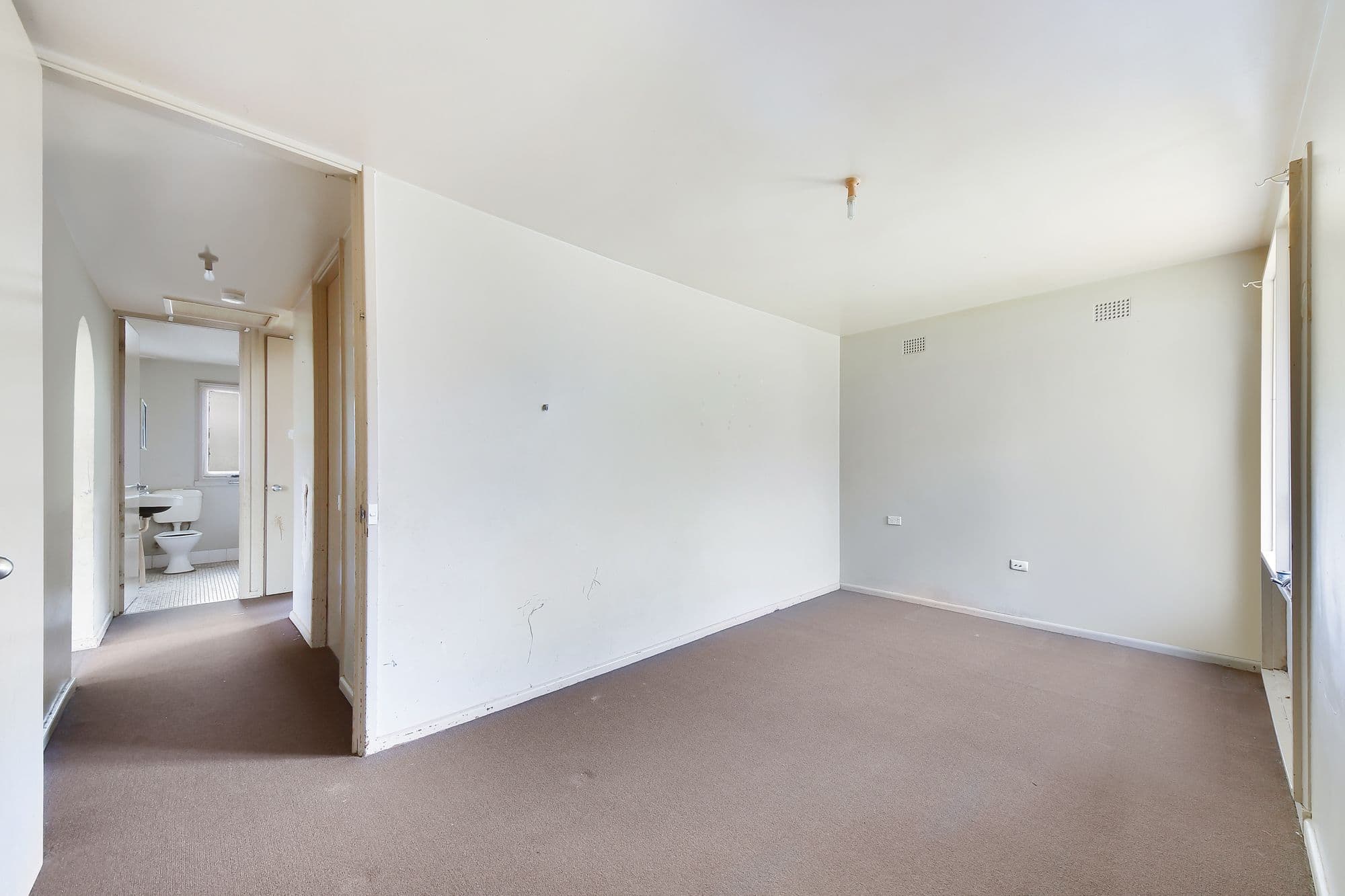 11 Boonoke Place, Airds - Thumbnail 3