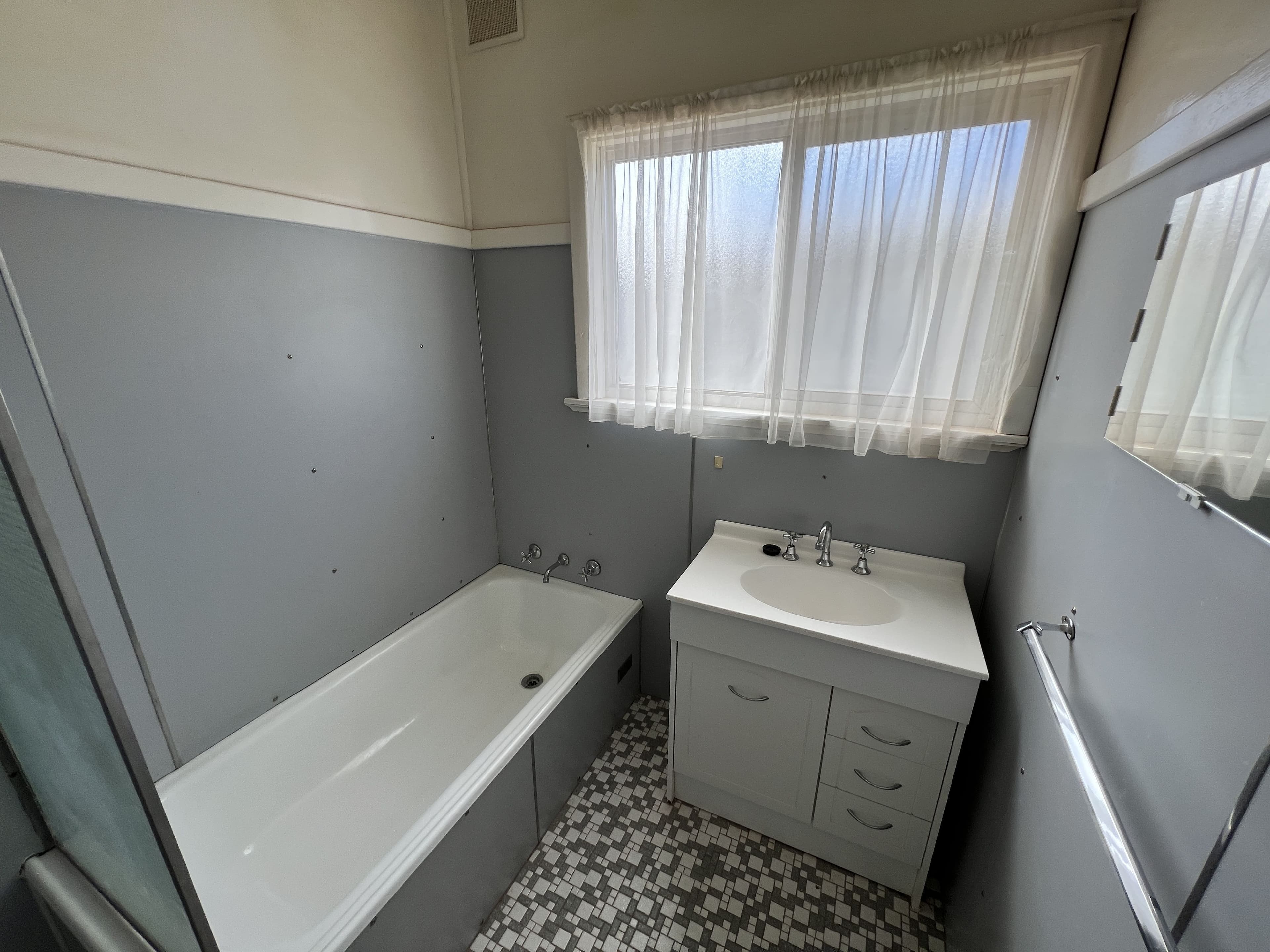 312 Duff Street, Broken Hill NSW 2880, Broken Hill - Thumbnail 7
