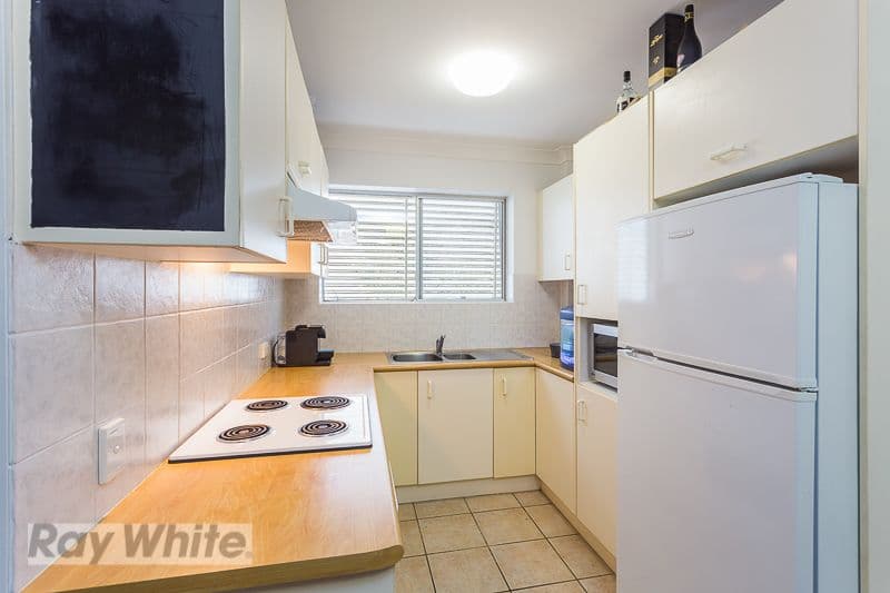 15 Weston Street, COORPAROO QLD 4151, Coorparoo - Thumbnail 6