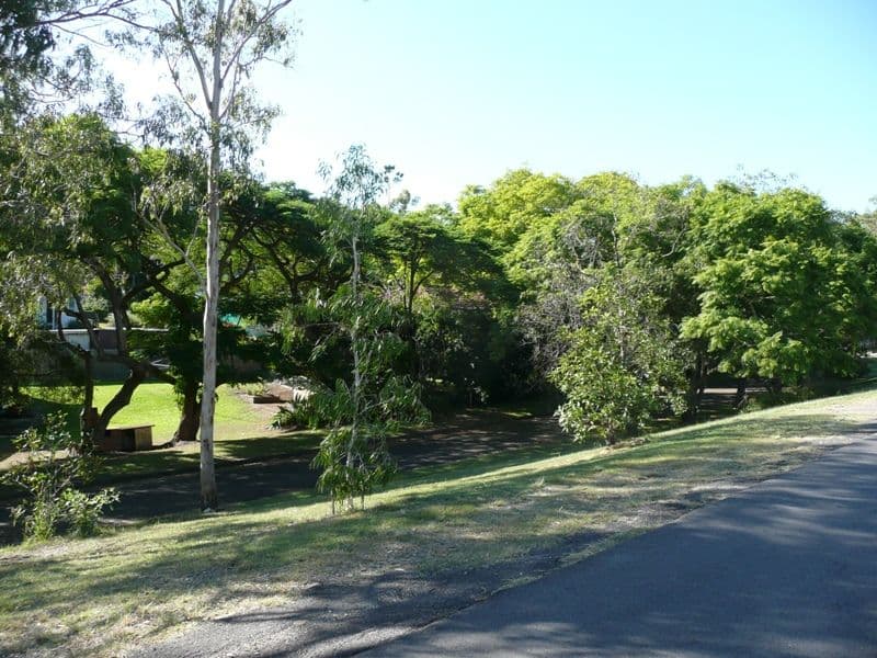 27 Esmonde Place, COORPAROO QLD 4151, Coorparoo - Thumbnail 2