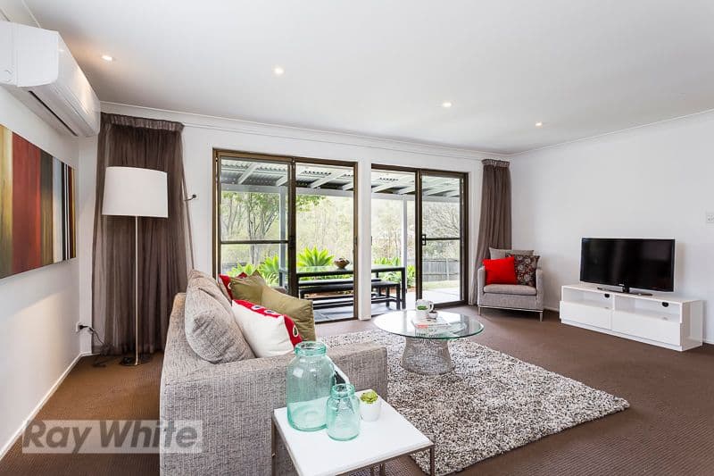 814 Cavendish Road, HOLLAND PARK QLD 4121, Holland Park - Image 1