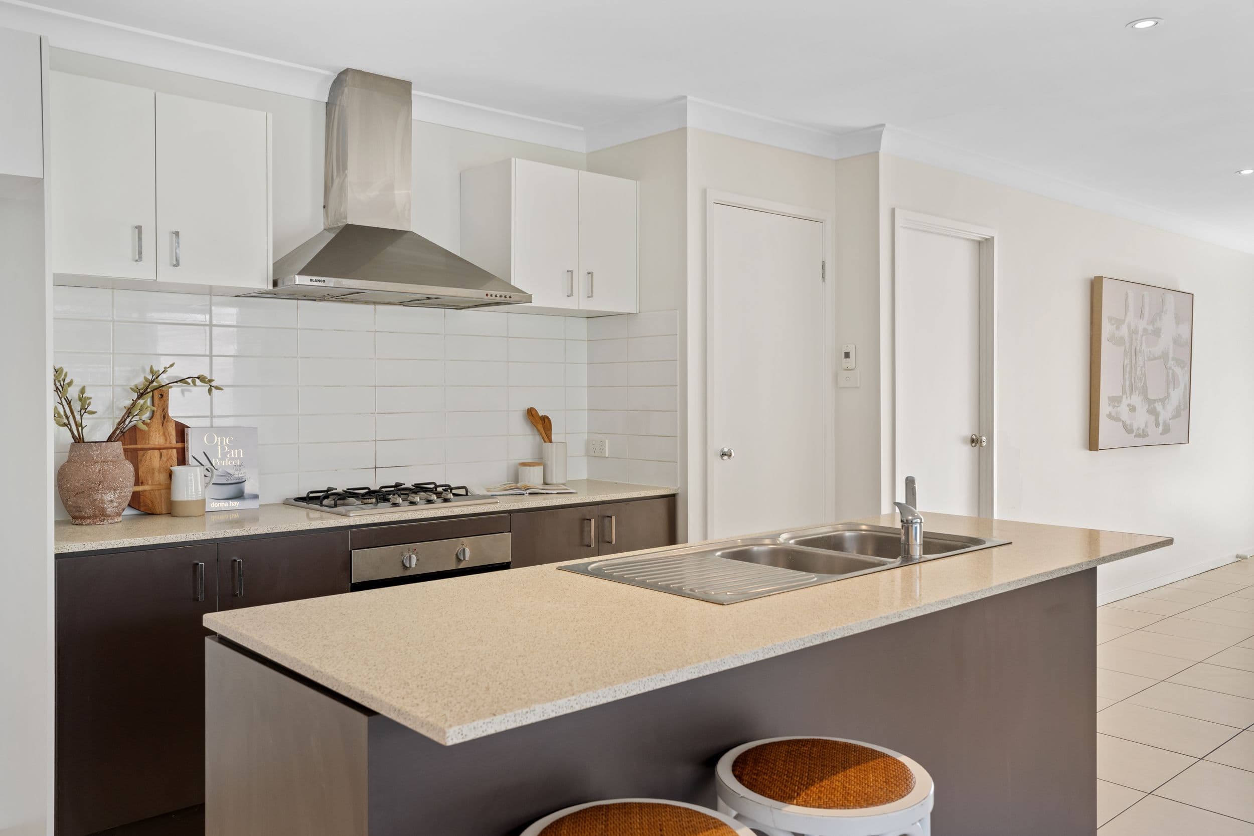 4 Sturt Street, JORDAN SPRINGS NSW 2747, Jordan Springs - Thumbnail 2
