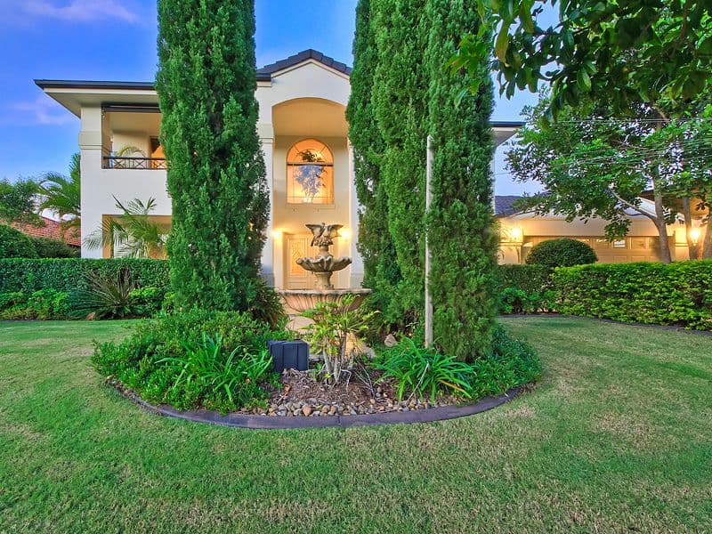 38 Brittany Drive, OXENFORD QLD 4210, Oxenford - Thumbnail 3