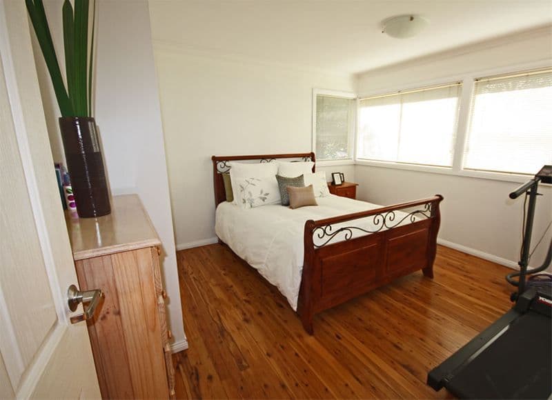 81 Ballantrae Drive, ST ANDREWS NSW 2566, St Andrews - Thumbnail 4