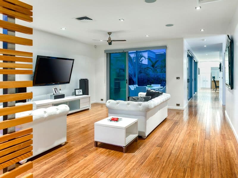 24 Waterline Crescent, BULIMBA QLD 4171, Bulimba - Thumbnail 2