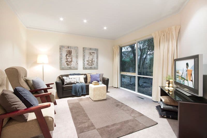 2 Benina Street, BENTLEIGH EAST VIC 3165, Bentleigh East - Thumbnail 2