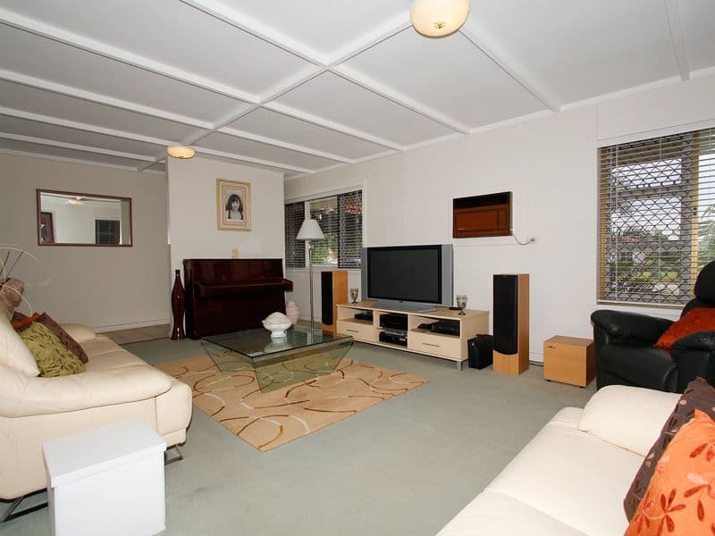 99 Halvorson Road, MORLEY WA 6062, Morley - Thumbnail 3