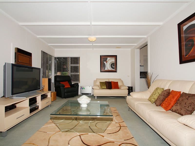 99 Halvorson Road, MORLEY WA 6062, Morley - Thumbnail 4