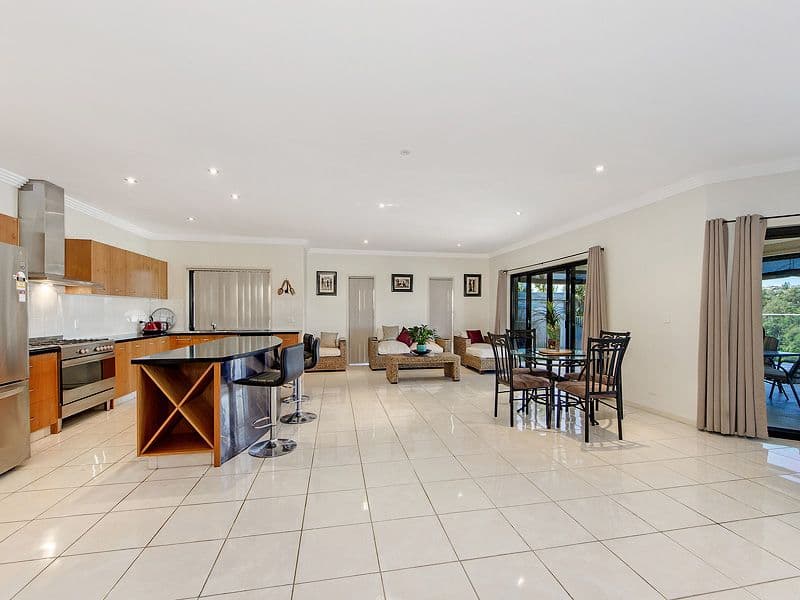 29 Salvado Drive, Pacific Pines QLD 4211, Pacific Pines - Thumbnail 7