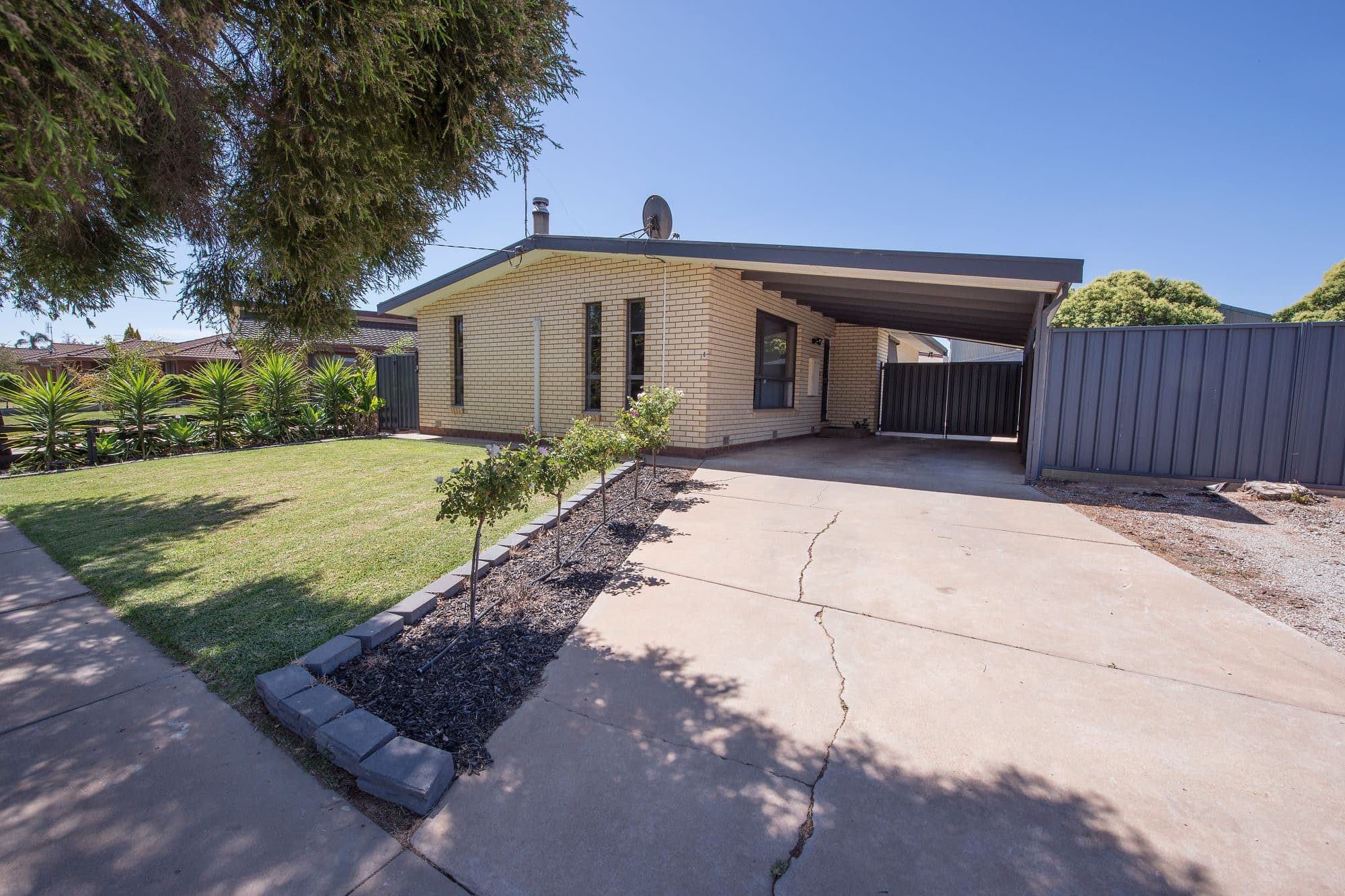 8 Clark Street, Swan Hill VIC 3585, Swan Hill - Image 1