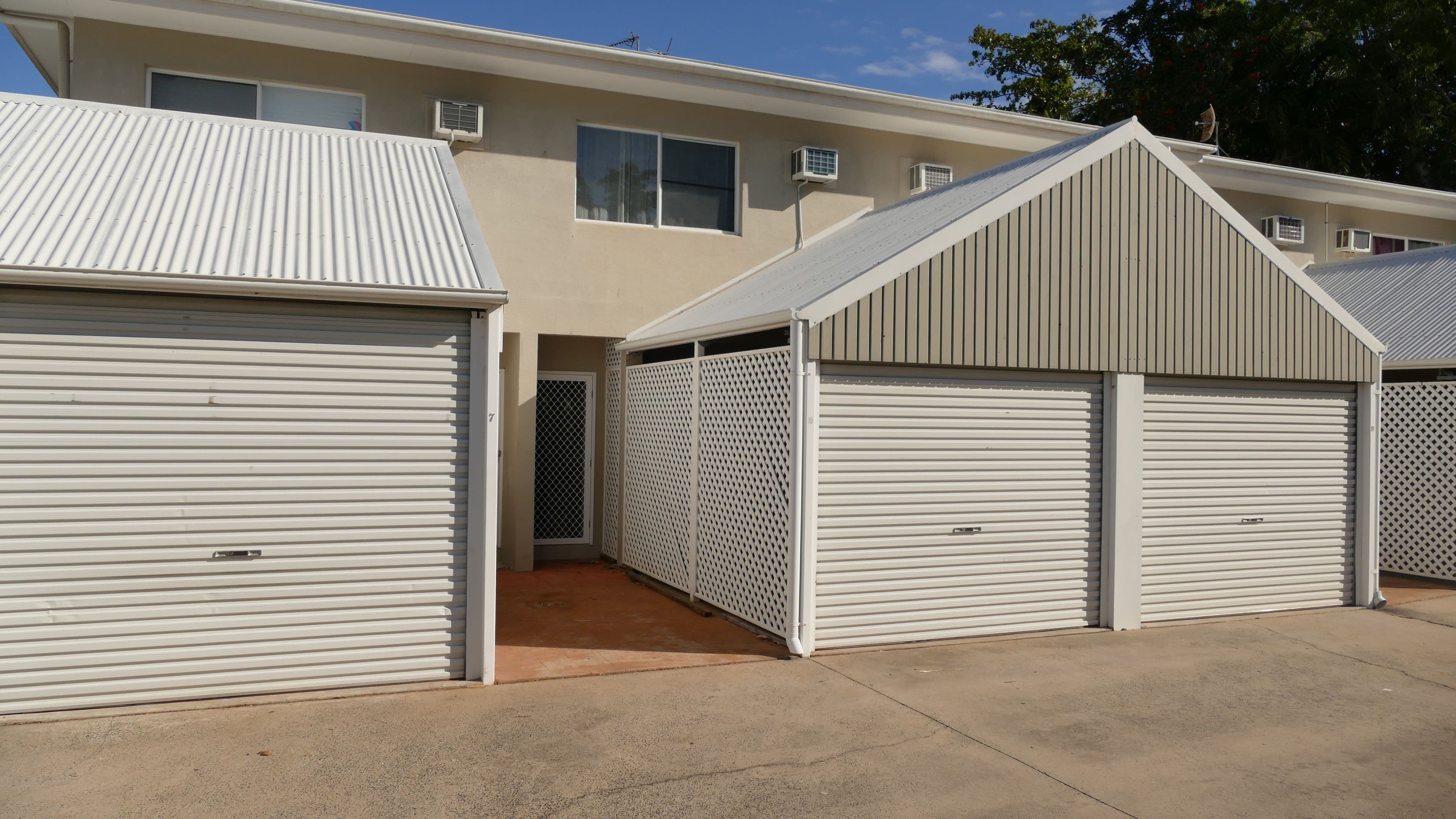 531 Varley Street, Yorkeys Knob QLD 4878, Yorkeys Knob - Thumbnail 2