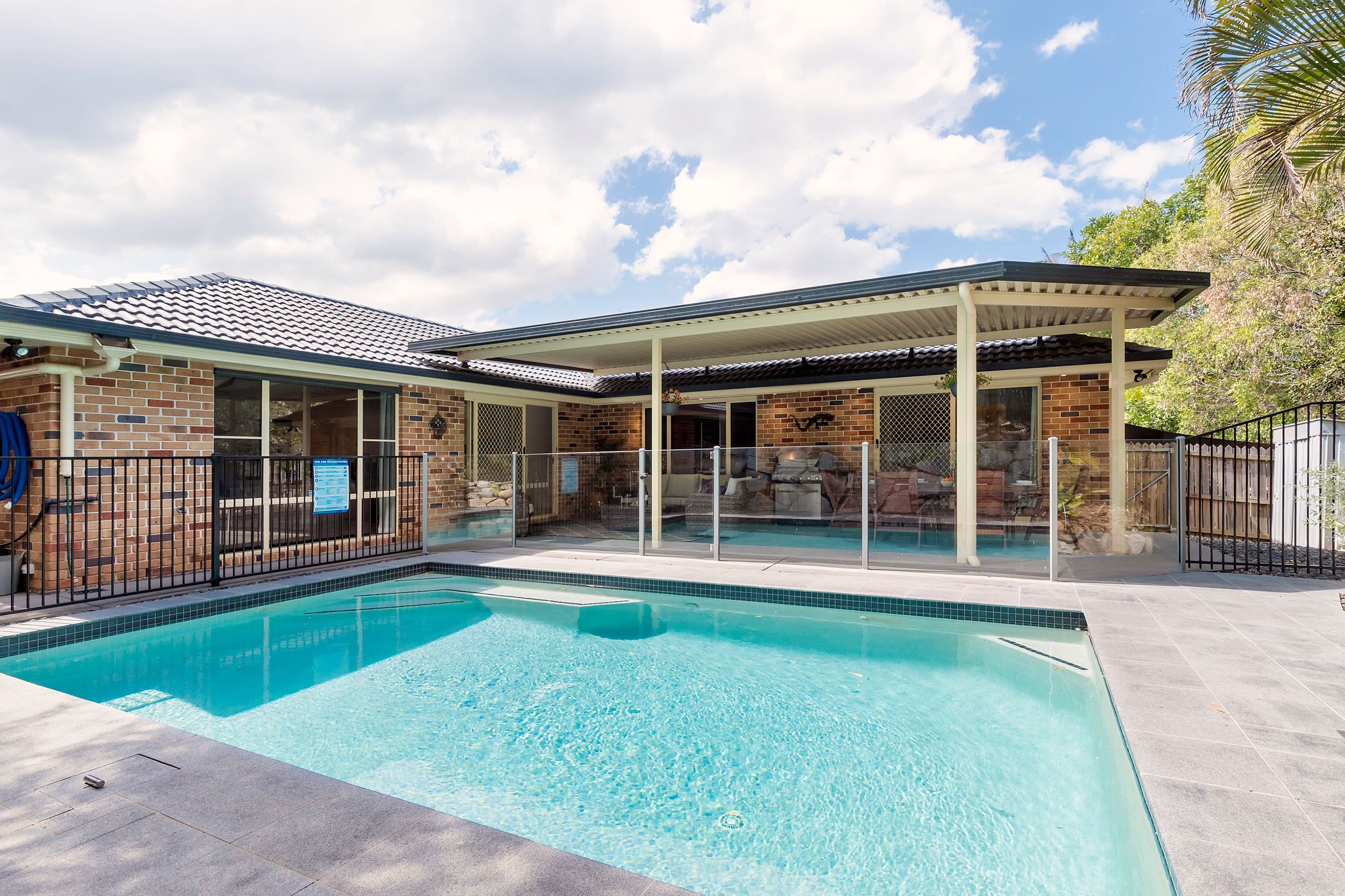 5 Granada Drive, Eatons Hill QLD 4037, Eatons Hill - Image 1