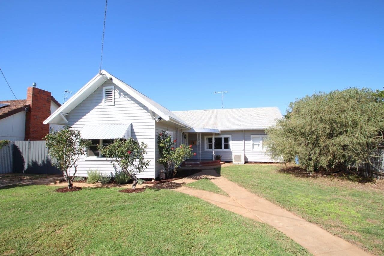 42 Mookarii Street, Cobram VIC 3644, Cobram - Image 1