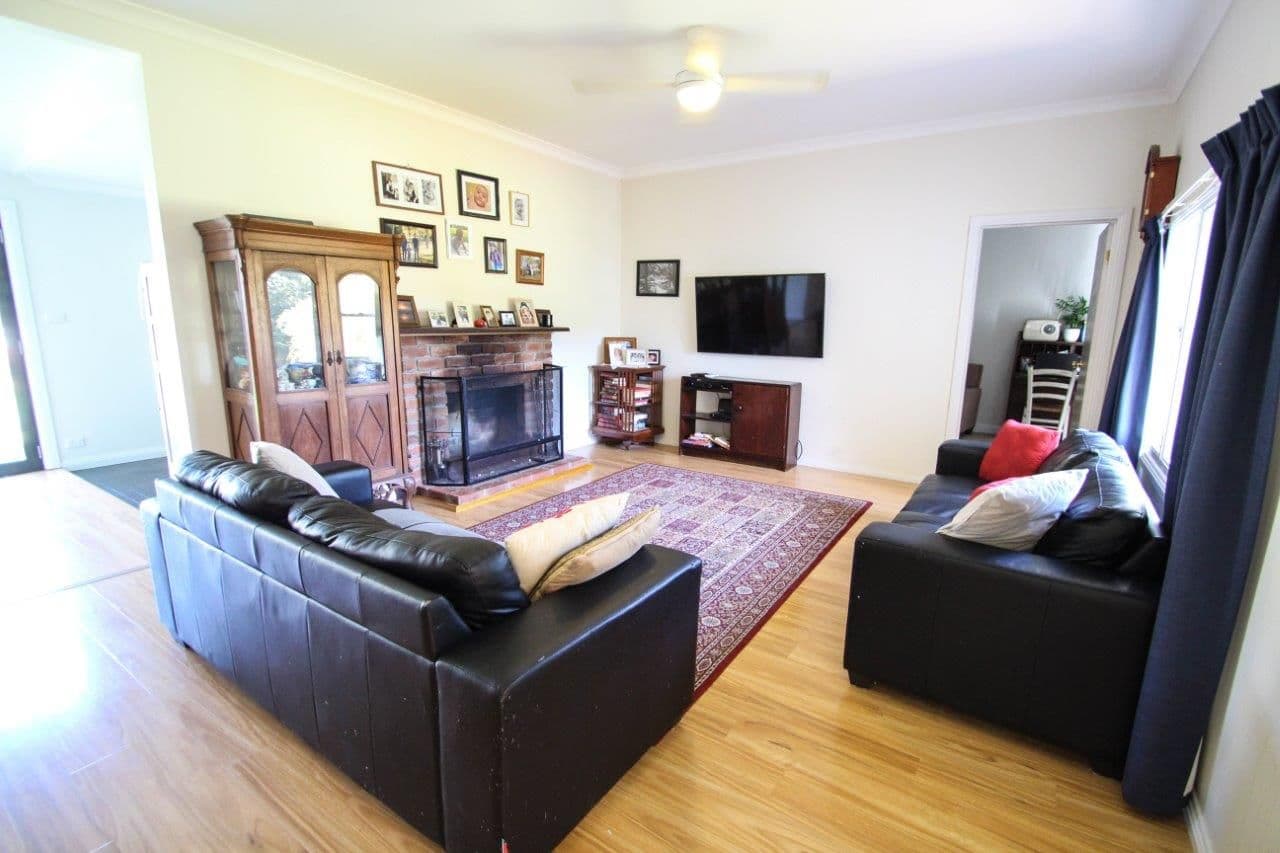 42 Mookarii Street, Cobram VIC 3644, Cobram - Thumbnail 2