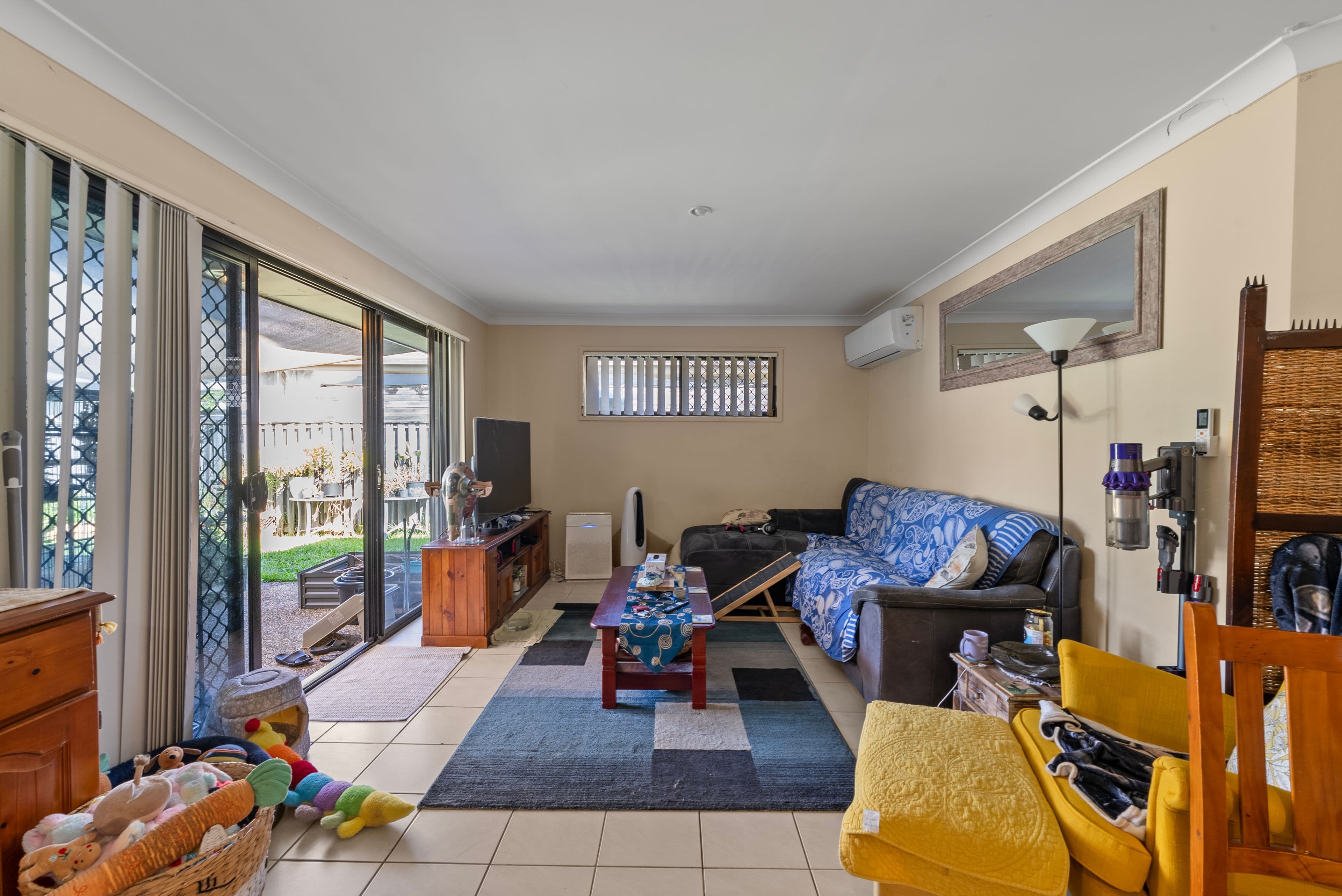 33 Witheren Circuit, Pacific Pines QLD 4211, Pacific Pines - Thumbnail 5