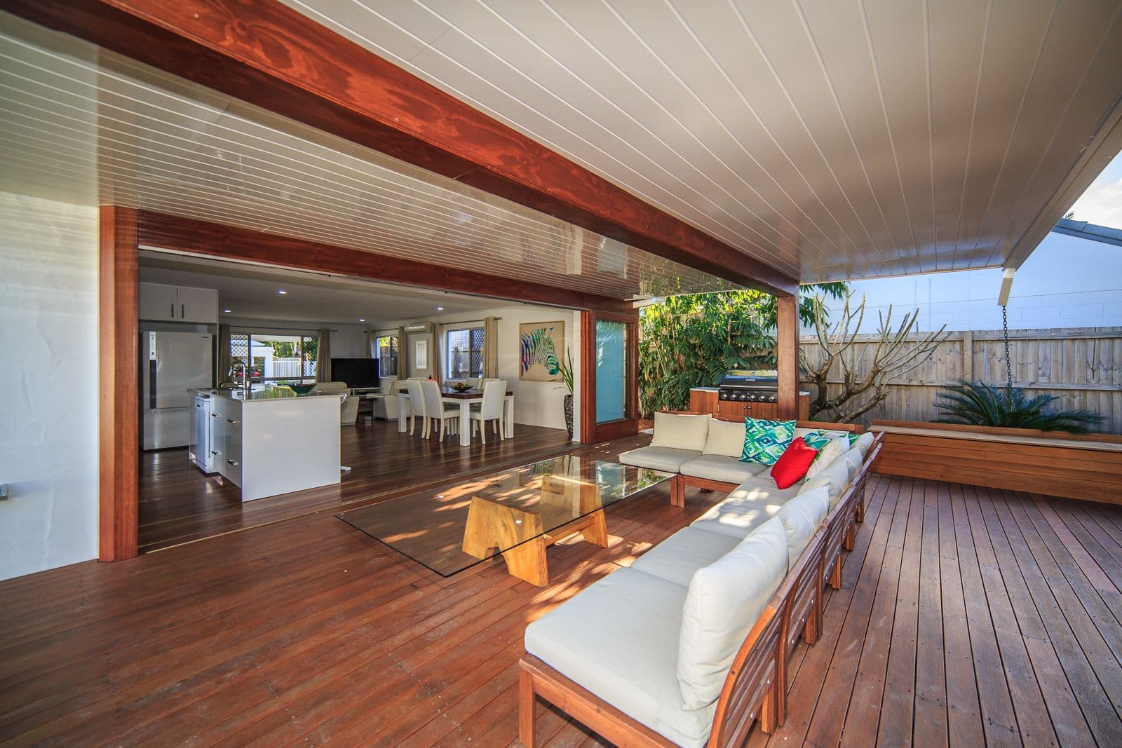 42 Allambi Avenue, Broadbeach Waters QLD 4218, Broadbeach Waters - Thumbnail 3
