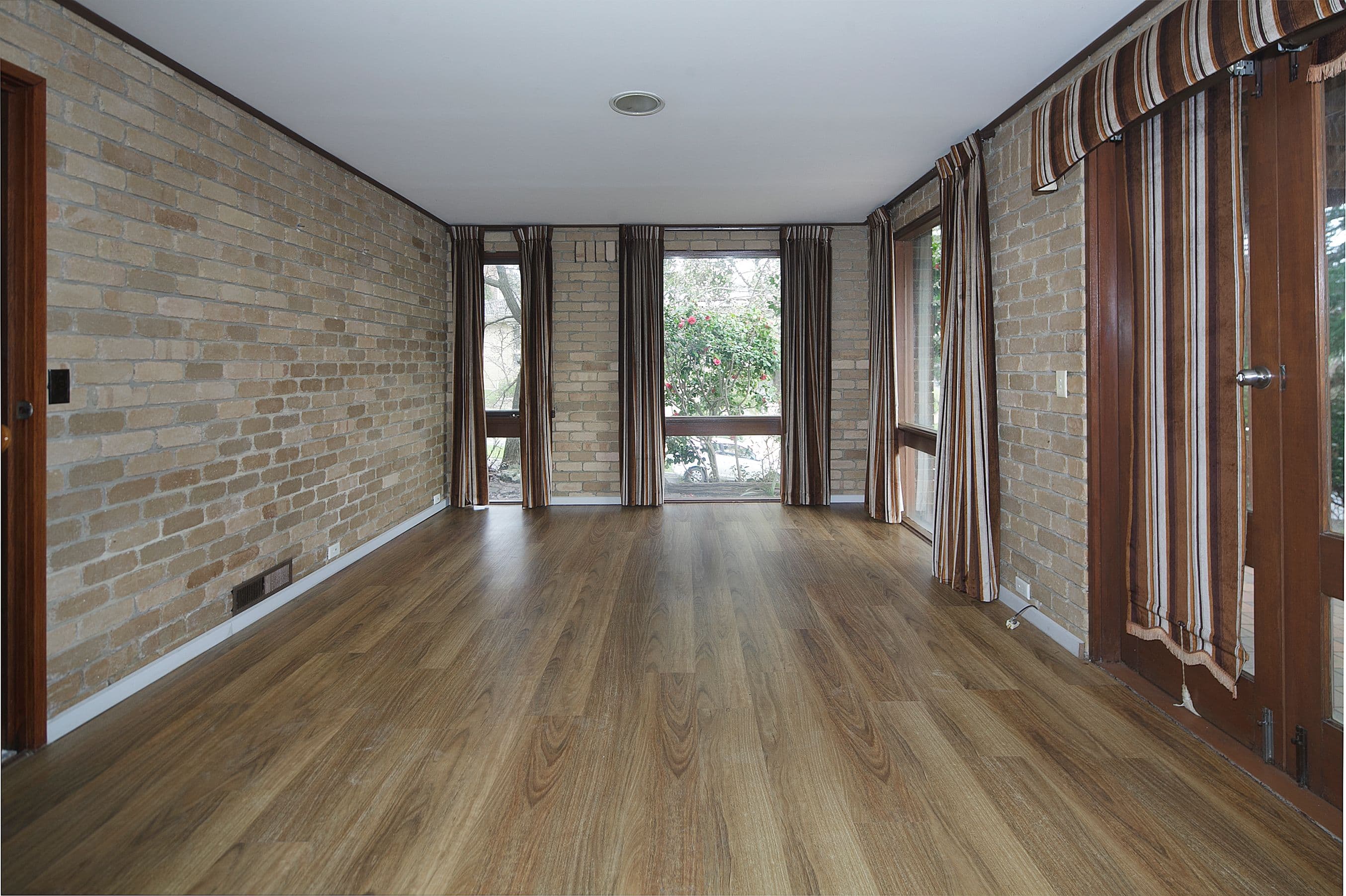 13 Brendan Avenue, Doncaster VIC 3108, Doncaster - Thumbnail 4