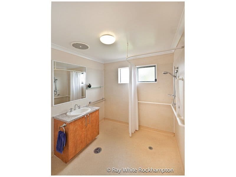 576 Norman Road, NORMAN GARDENS QLD 4701, Norman Gardens - Thumbnail 7