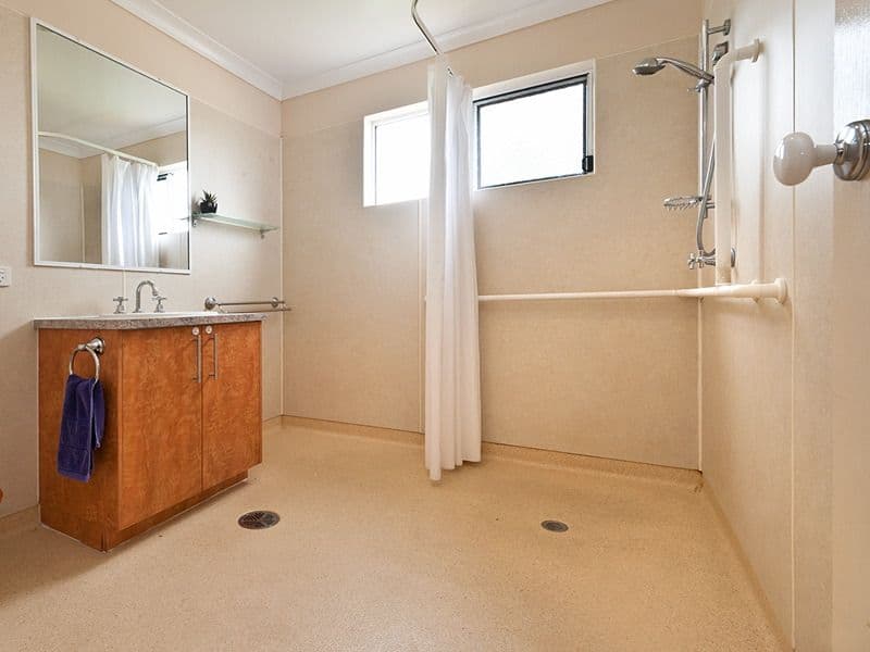 576 Norman Road, NORMAN GARDENS QLD 4701, Norman Gardens - Thumbnail 8