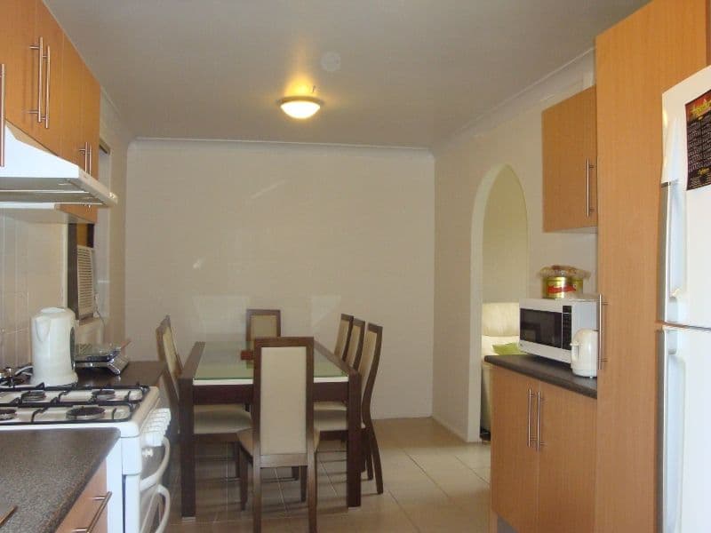 2 Ona Close, BOSSLEY PARK NSW 2176, Bossley Park - Thumbnail 3