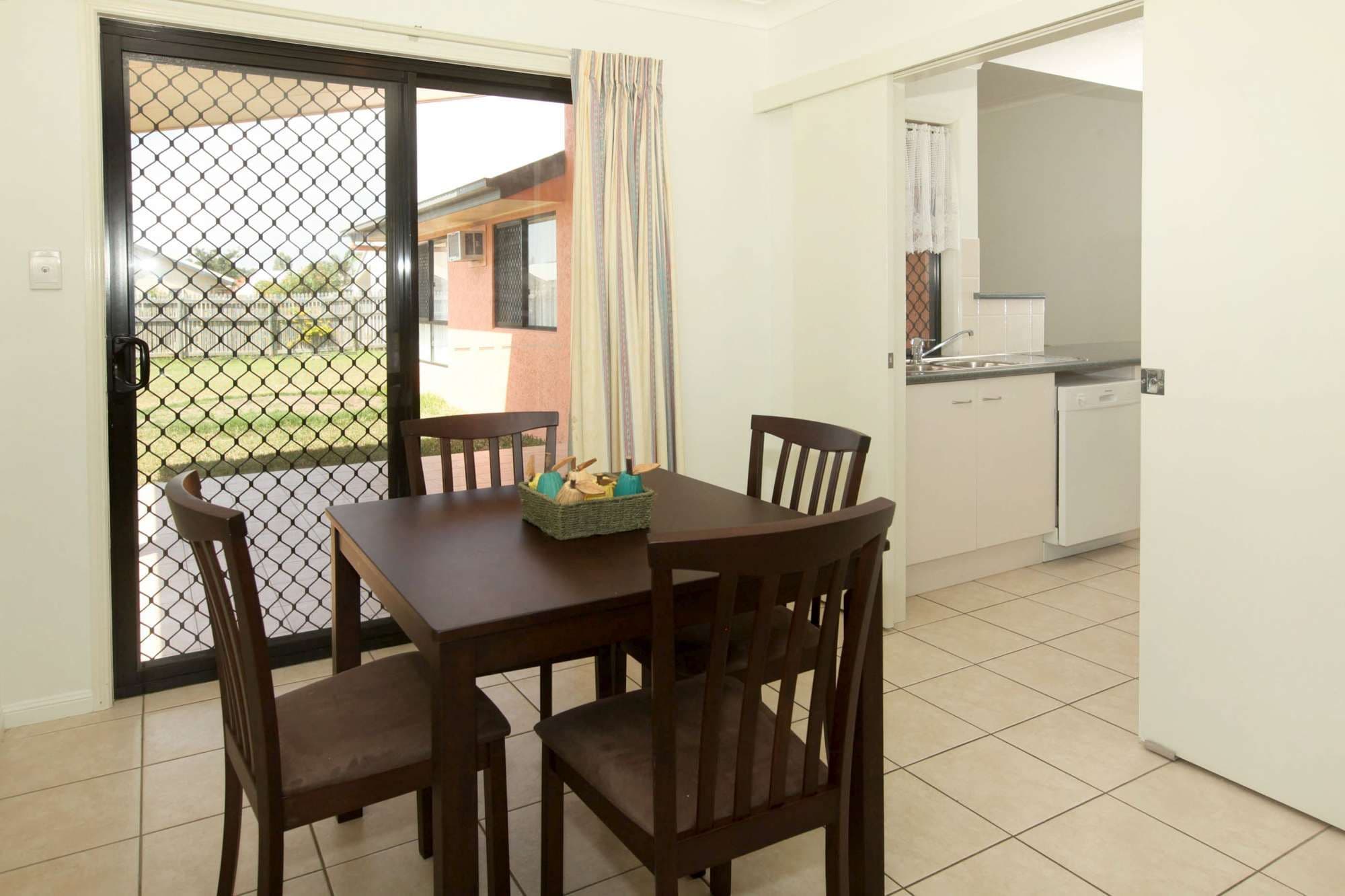 29 River Boulevard, IDALIA QLD 4811, Idalia - Thumbnail 4