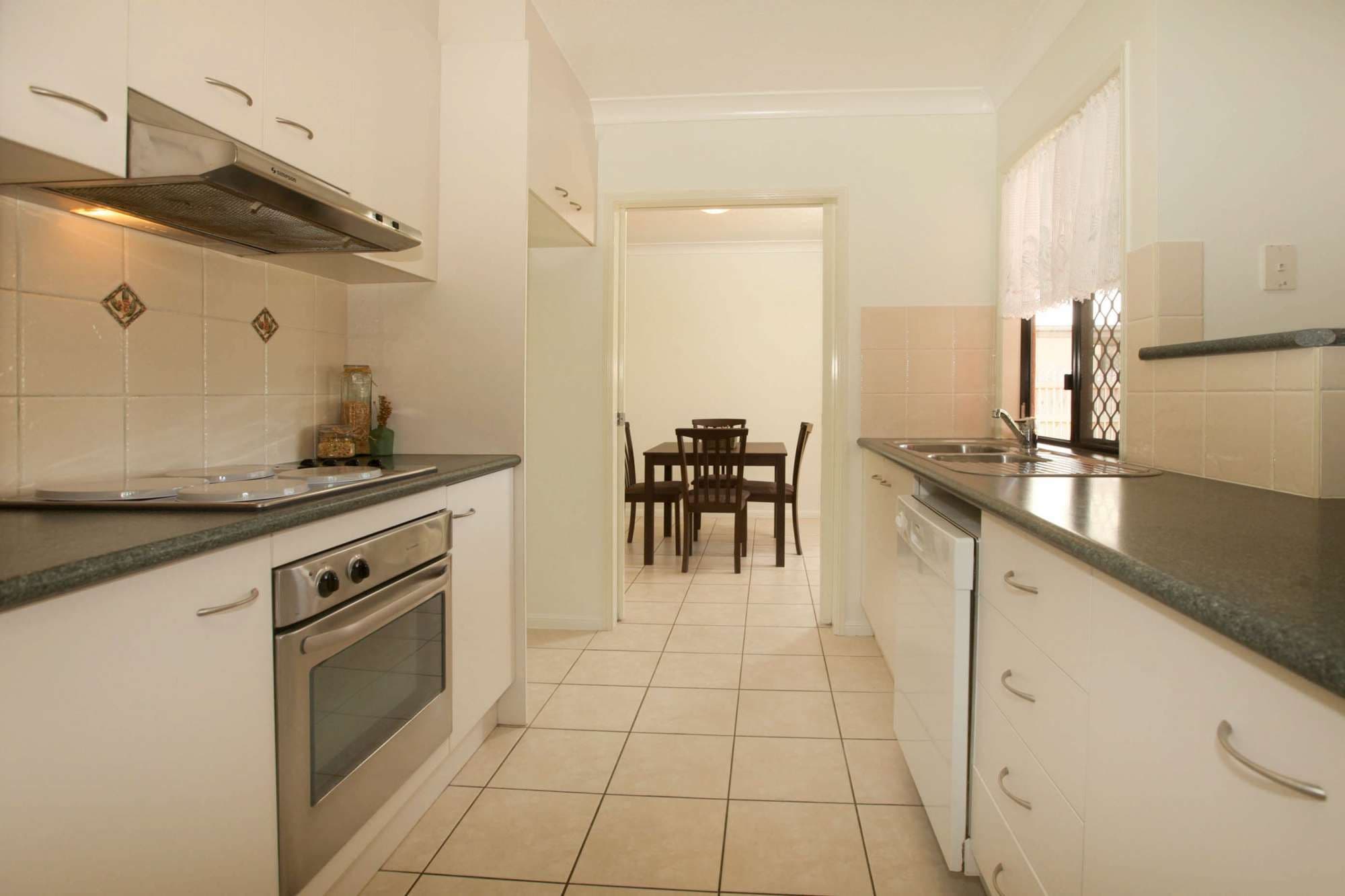 29 River Boulevard, IDALIA QLD 4811, Idalia - Thumbnail 7