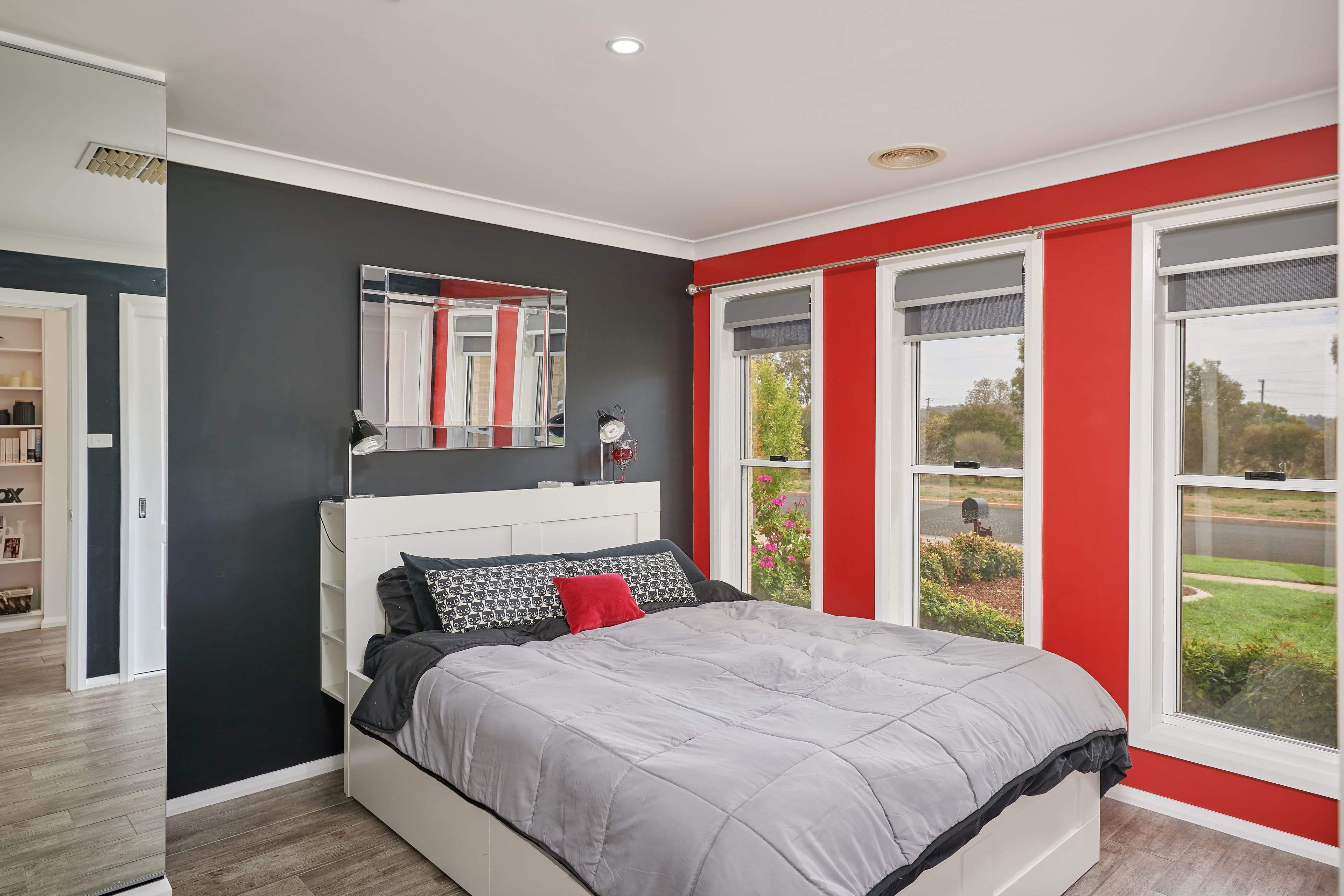 66 Mima Street, Glenfield Park NSW 2650, Glenfield Park - Thumbnail 5