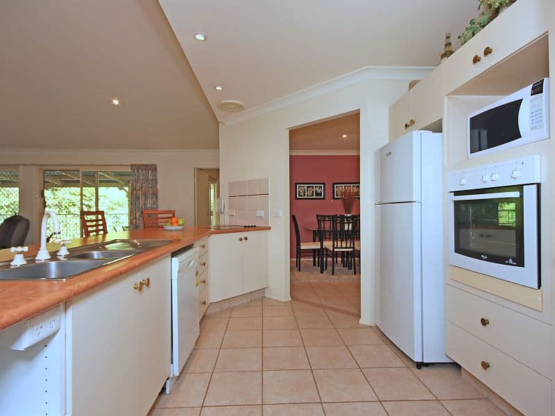 8/17 Bayview Street, Runaway Bay, QLD, 4216, Runaway Bay - Thumbnail 4