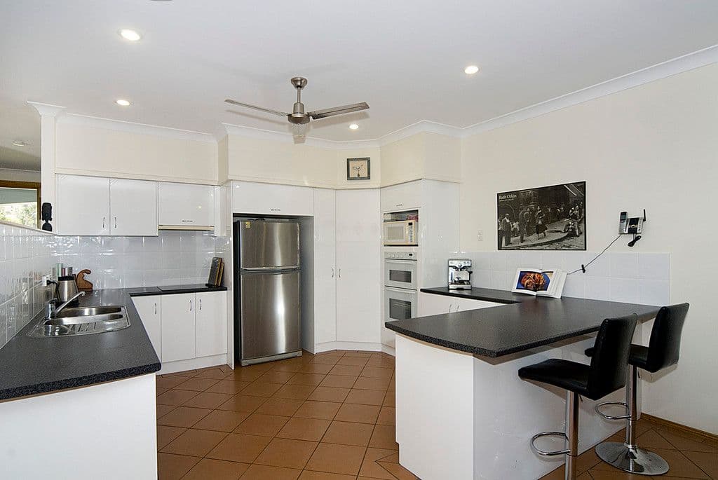 27 Koala Court, LITTLE MOUNTAIN QLD 4551, Little Mountain - Thumbnail 3