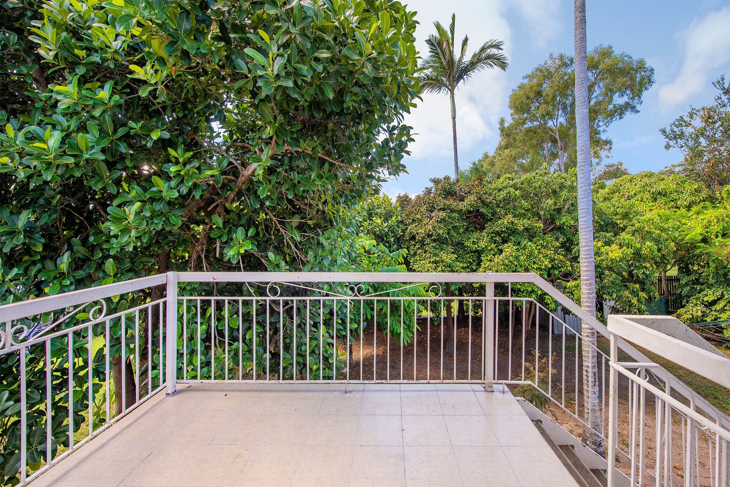 4 Linda Street, Kingston QLD 4114, Kingston - Thumbnail 2