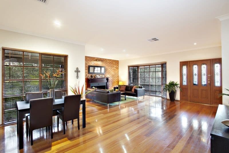10 Cardinal Court, DINGLEY VILLAGE VIC 3172, Dingley Village - Thumbnail 4