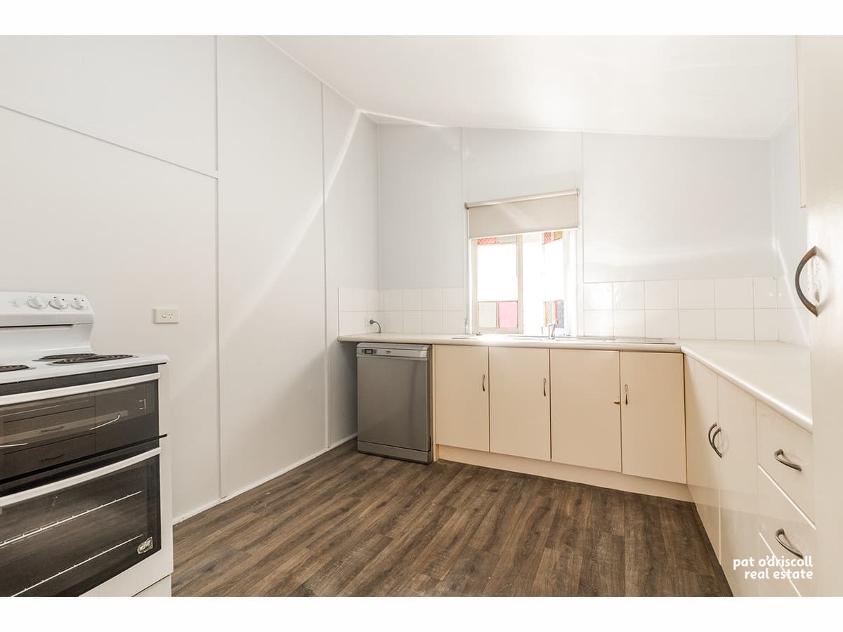 37 Margaret Street, Allenstown QLD, Allenstown - Thumbnail 2