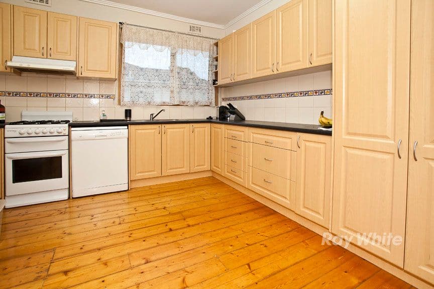 10 Elsie Street, BORONIA VIC 3155, Boronia - Thumbnail 2
