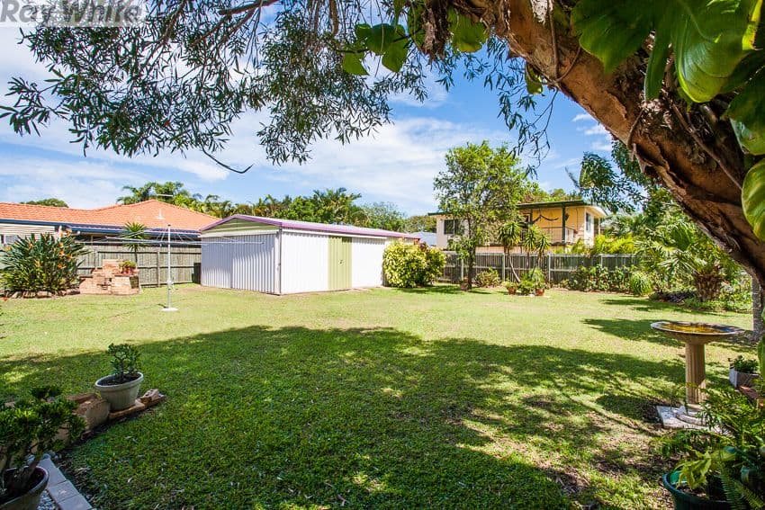 52 Maryborough Terrace, SCARBOROUGH QLD 4020, Scarborough - Thumbnail 2